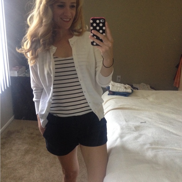 Meet Your Posher - Picture 2 of 2